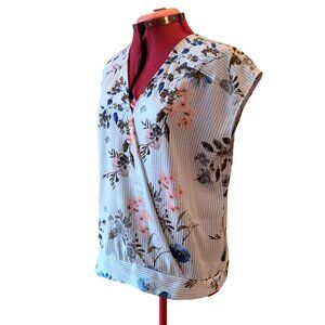 MELISSA NEPTON-  sleeveless faux wrap blouse white - blue pink flowers - large